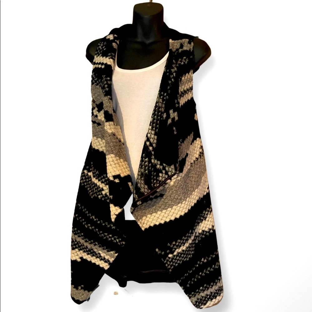 Open cardigan vest